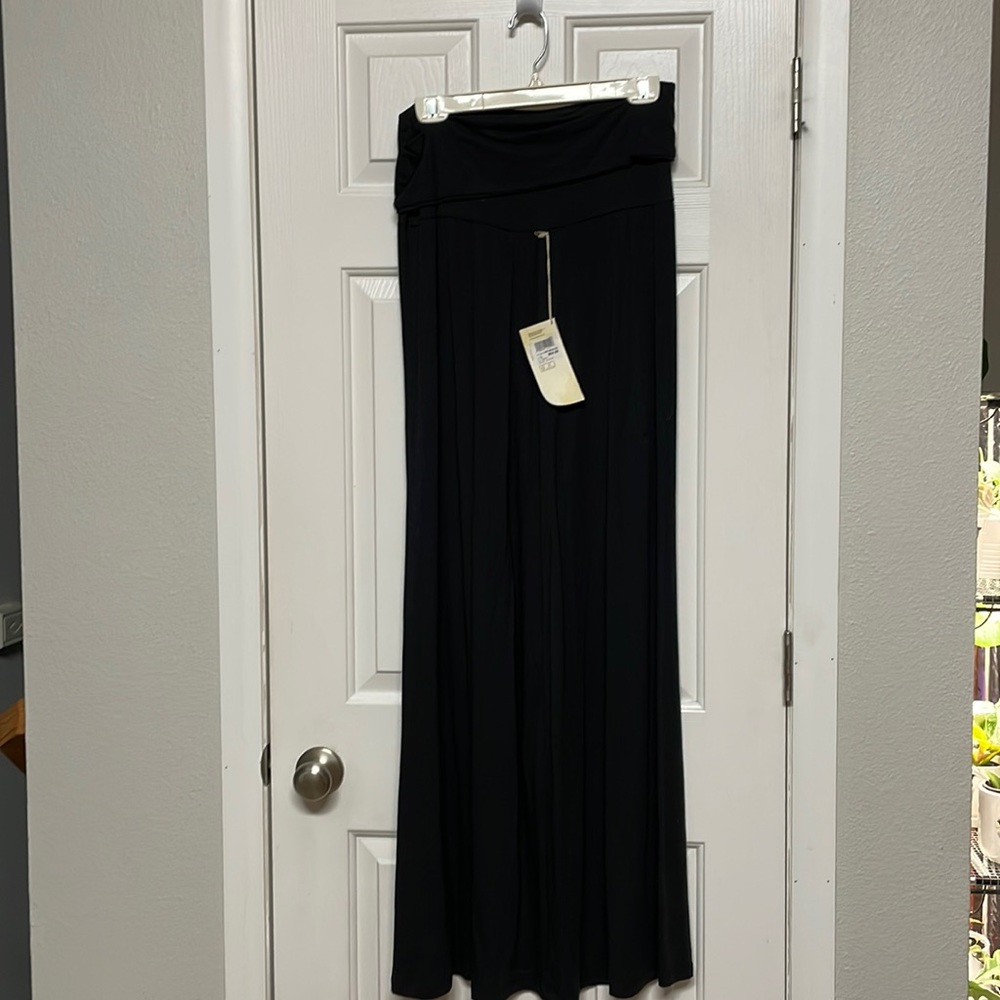 Long black skirt NWT